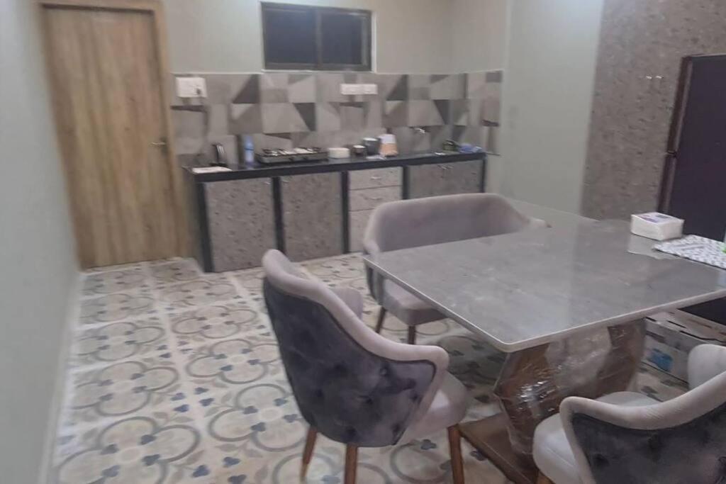 Rk Island View 3 Bedroom Apartment ดาโบลิม ภายนอก รูปภาพ