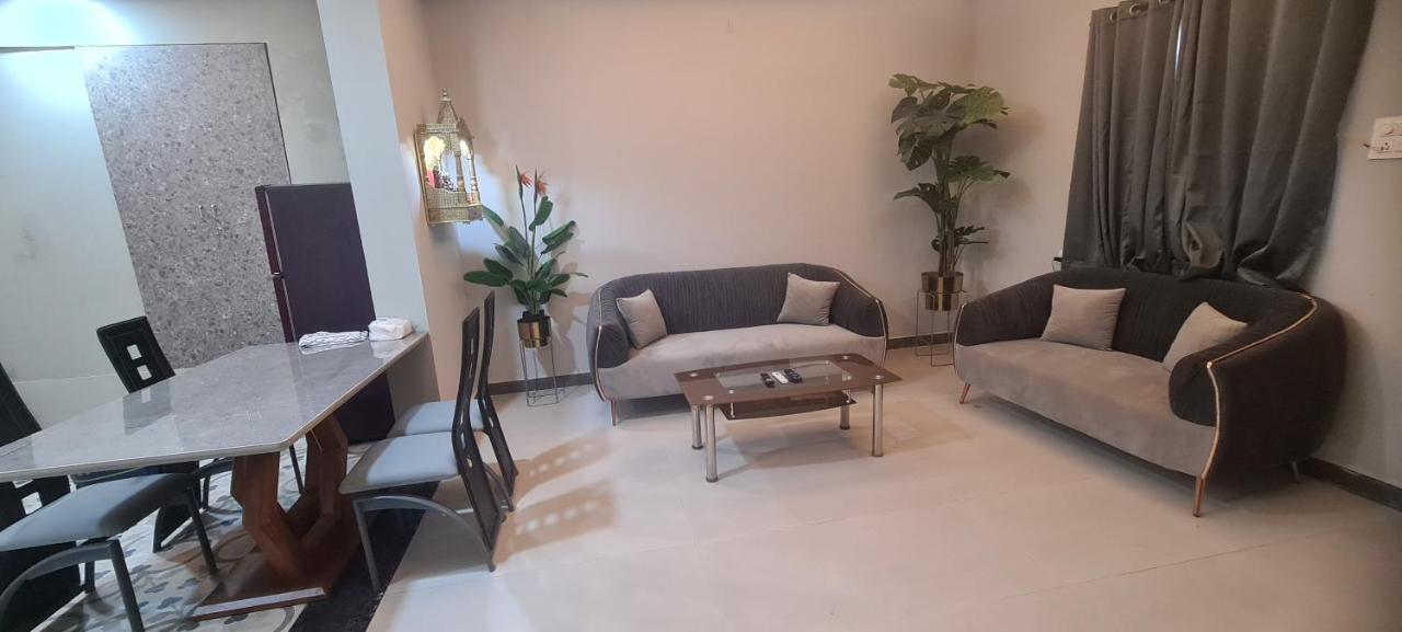 Rk Island View 3 Bedroom Apartment ดาโบลิม ภายนอก รูปภาพ